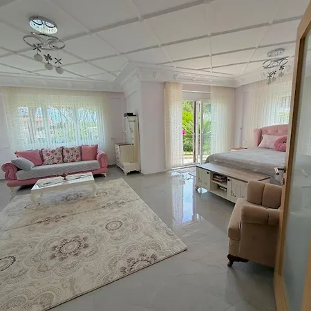 Villa Natalia Kemer